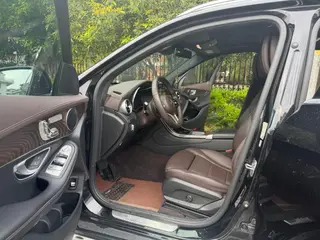 Mercedes-Benz GLC 2020 GLC 300 L 4MATIC Dinámico interior foto 11