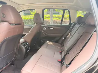 BMW X3 2021 xDrive28i M Sports suit interior photo 7