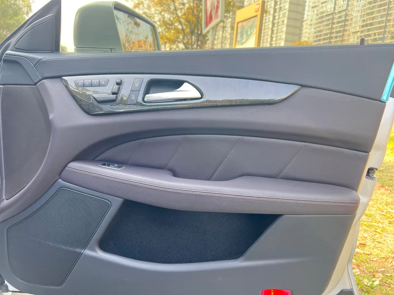 Mercedes-Benz CLS 2012 CLS 300 CGI intérieur photo 11