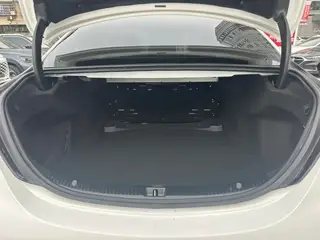 Mercedes-Benz C-Class 2018 C 180 L Mode version sport extérieur photo 9