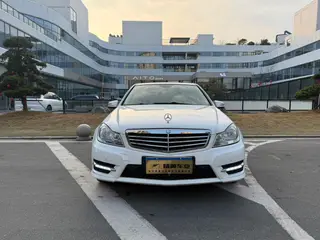 Mercedes-Benz C-Class 2013 C 260 CGI Elegante exterior foto 2