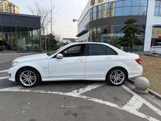 Mercedes-Benz C-Class 2013 C 260 CGI Elegante exterior foto 3