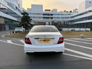 Mercedes-Benz C-Class 2013 C 260 CGI Elegante exterior foto 7