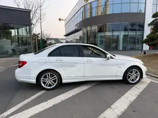 Mercedes-Benz C-Class 2013 C 260 CGI Elegante interior foto 9