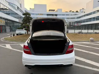 Mercedes-Benz C-Class 2013 C 260 CGI Elegante interior foto 10