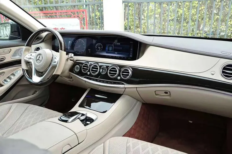 Mercedes-Benz Mercedes-Maybach S-Class 2018 S 450 4MATIC intérieur photo 6