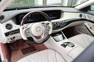 Mercedes-Benz Mercedes-Maybach S-Class 2018 S 450 4MATIC intérieur photo 7