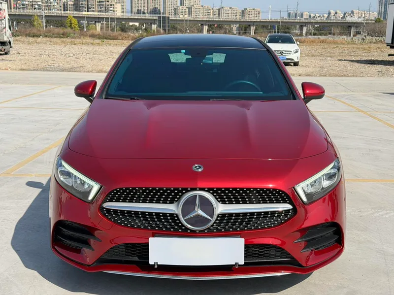 Mercedes-Benz A-Class 2020 A 200 L Coche deportivo exterior foto 2