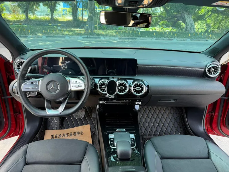 Mercedes-Benz A-Class 2020 A 200 L Coche deportivo exterior foto 5