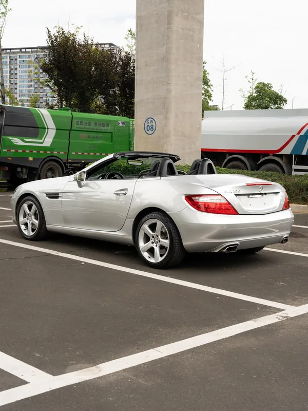 Mercedes-Benz SLK-Class 2011 SLK 200 Estilo de moda interior foto 12