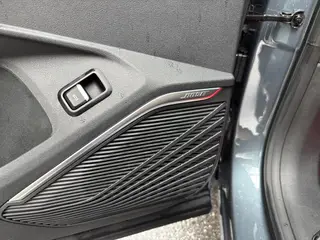 Geely Monjaro 2021 2.0TD DCT EVO Two-wheel-drive Zhizun type interior photo 12