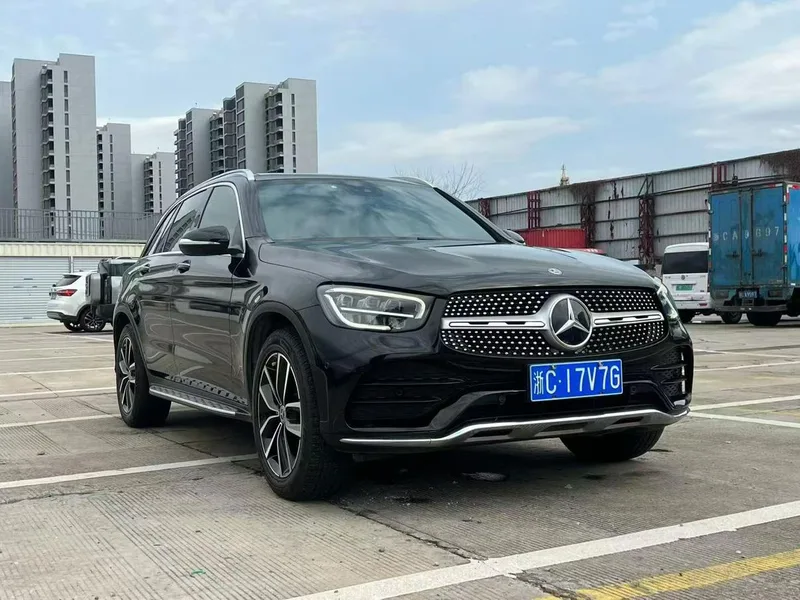 Mercedes-Benz GLC 2020 GLC 300 L 4MATIC Dynamic exterior photo 3
