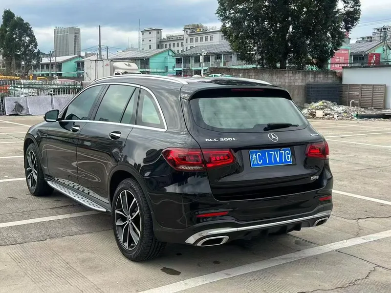 Mercedes-Benz GLC 2020 GLC 300 L 4MATIC Dynamic interior photo 7