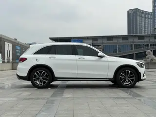 Mercedes-Benz GLC 2020 GLC 300 L 4MATIC Dynamic exterior photo 5