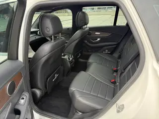 Mercedes-Benz GLC 2020 GLC 300 L 4MATIC Dynamic interior photo 10