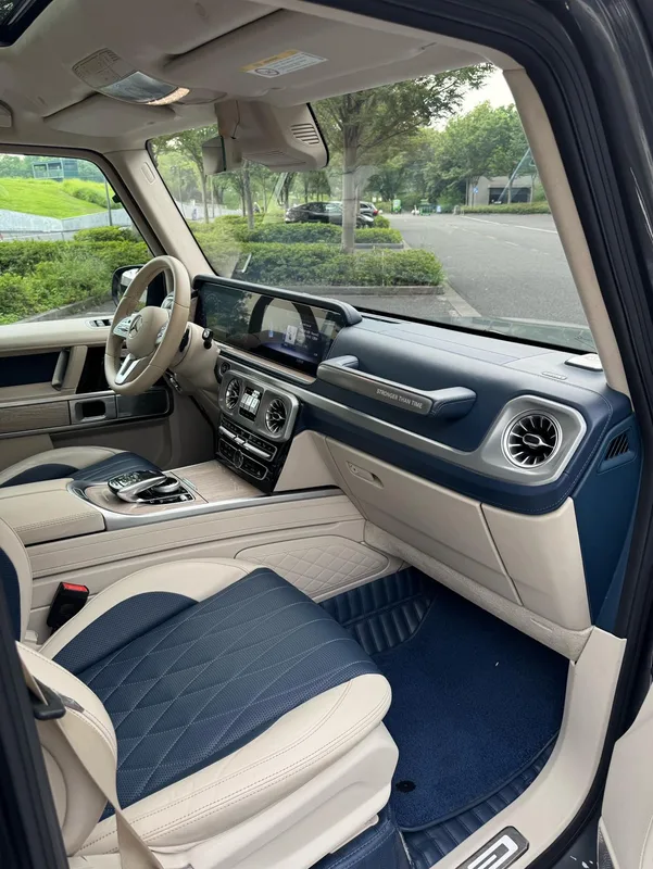 Mercedes-Benz G-Class 2020 G 500 Time Inscribed Special Edition interior photo 12