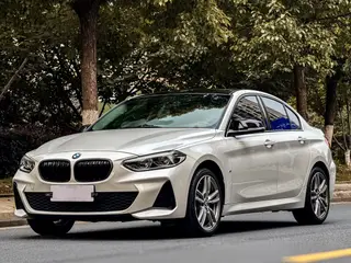 BMW 1 Series 2020 125i Líder M Conjunto deportivo