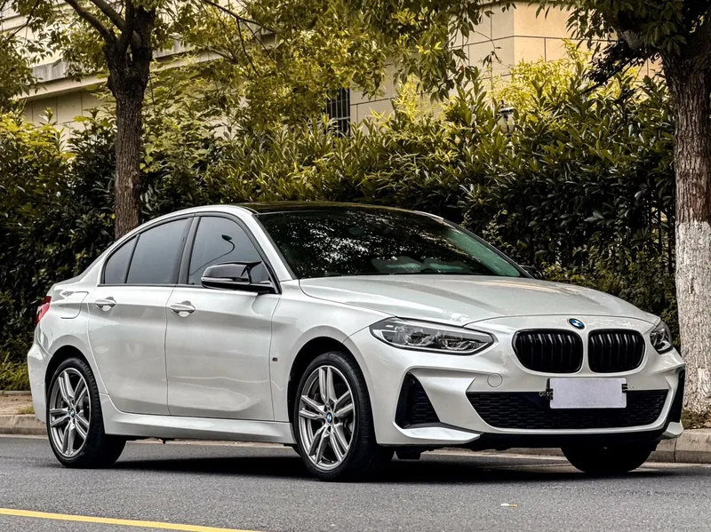 BMW 1 Series 2020 125i Leading Type M Sports suit exterior photo 5