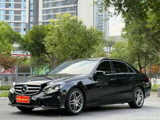 Mercedes-Benz E-Class 2015 E 320 L Deporte exterior foto 1