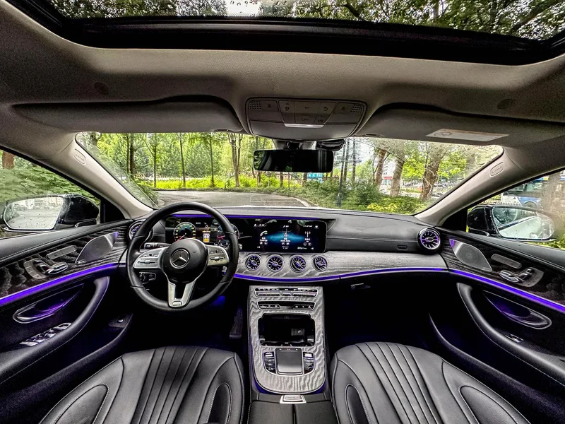 Mercedes-Benz CLS 2021 CLS 300 Dynamic interior photo 9