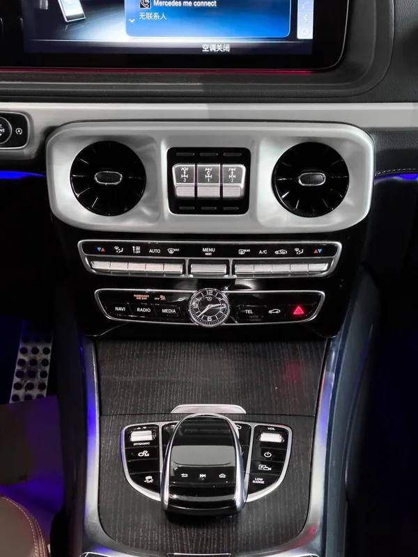 Mercedes-Benz G-Class 2020 G 350 interior photo 8