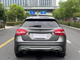 Mercedes-Benz GLA 2015 GLA 200 Dynamic exterior photo 5