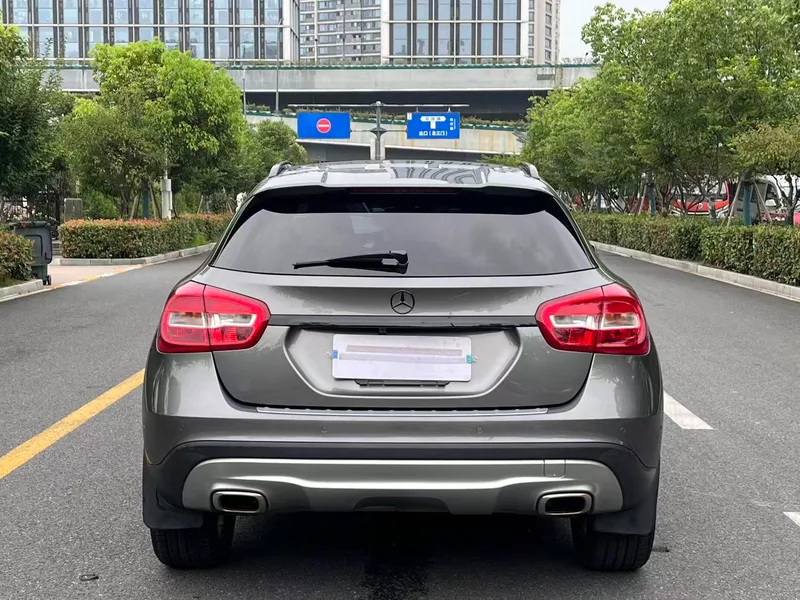 Mercedes-Benz GLA 2015 GLA 200 Dynamic exterior photo 5