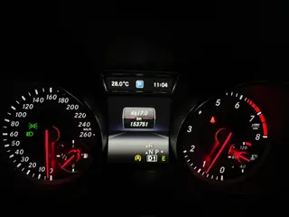 Mercedes-Benz GLA 2015 GLA 200 Dynamic interior photo 16