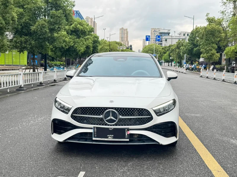 Mercedes-Benz A-Class 2024 A 200 L Fashion Edition exterior photo 2
