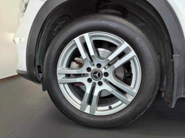 Mercedes-Benz GLB 2019 GLB 200 Type dynamique intérieur photo 9