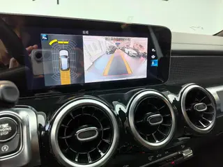 Mercedes-Benz GLB 2019 GLB 200 Type dynamique intérieur photo 15