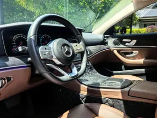 Mercedes-Benz E-Class 2019 Reforma E 300 L Tipo de moda deportiva exterior foto 7