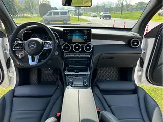 Mercedes-Benz GLC Coupe 2020 GLC 260 4MATIC coupe SUV exterior photo 9