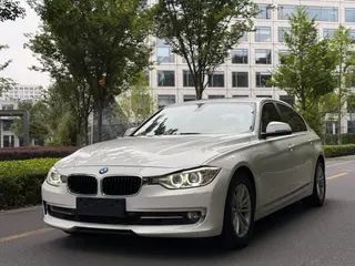 BMW 3 Series 2015 320Li Style tendance