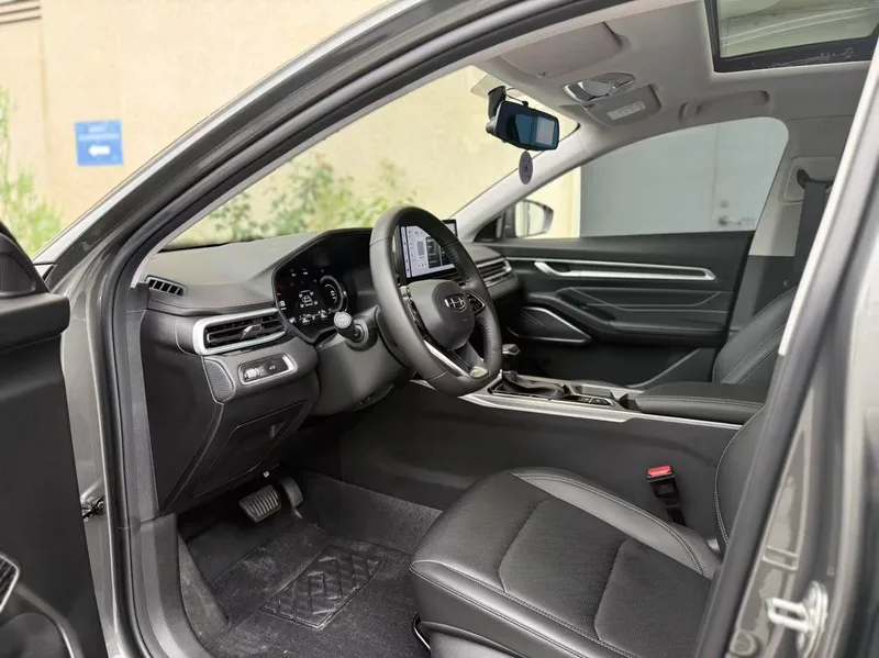Geely Emgrand 2023 4th Gen Champion Edition 1.5L CVT Premium Trim exterior photo 5