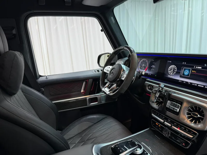 Mercedes-Benz Mercedes-AMG G-Class 2020 AMG G 63 Специальное издание Shadow Wings интерьер фото 14