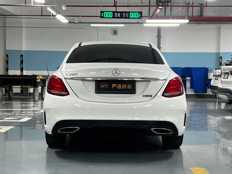 Mercedes-Benz C-Class 2016 C 200 Version sportive extérieur photo 4