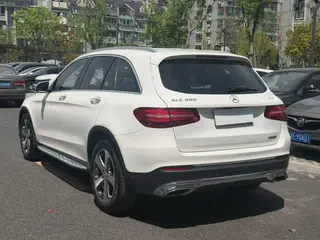 Mercedes-Benz GLC 2016 GLC 300 4MATIC Type dynamique intérieur photo 7