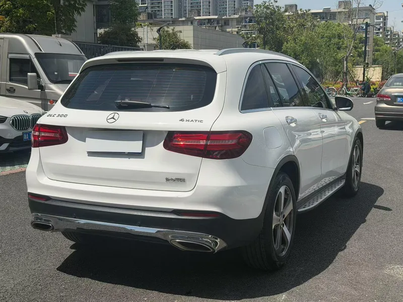 Mercedes-Benz GLC 2016 GLC 300 4MATIC Type dynamique intérieur photo 9