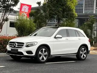 Mercedes-Benz GLC 2016 GLC 300 4MATIC Dynamic exterior photo 1