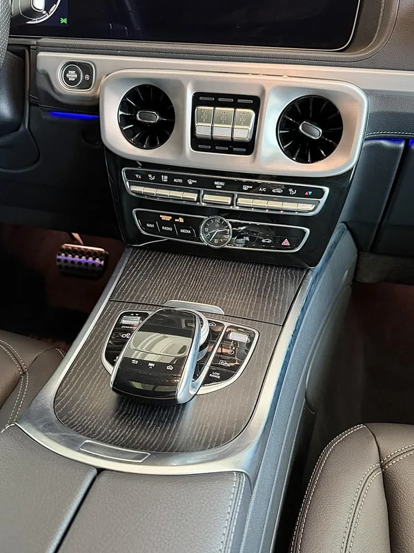 Mercedes-Benz G-Class 2024 G 350 interior photo 9