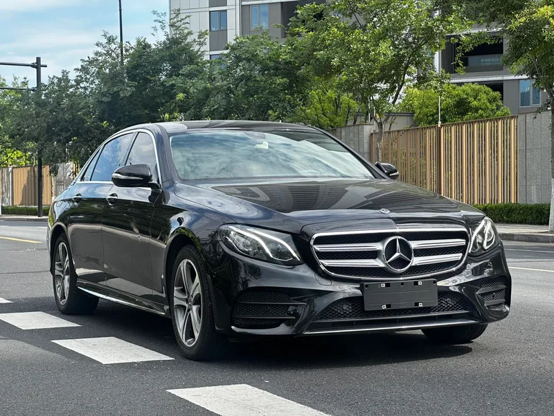 Mercedes-Benz E-Class 2018 Модификация E 200 L Спортивный экстерьер фото 3
