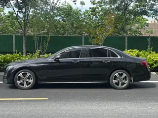 Mercedes-Benz E-Class 2018 Модификация E 200 L Спортивный экстерьер фото 4