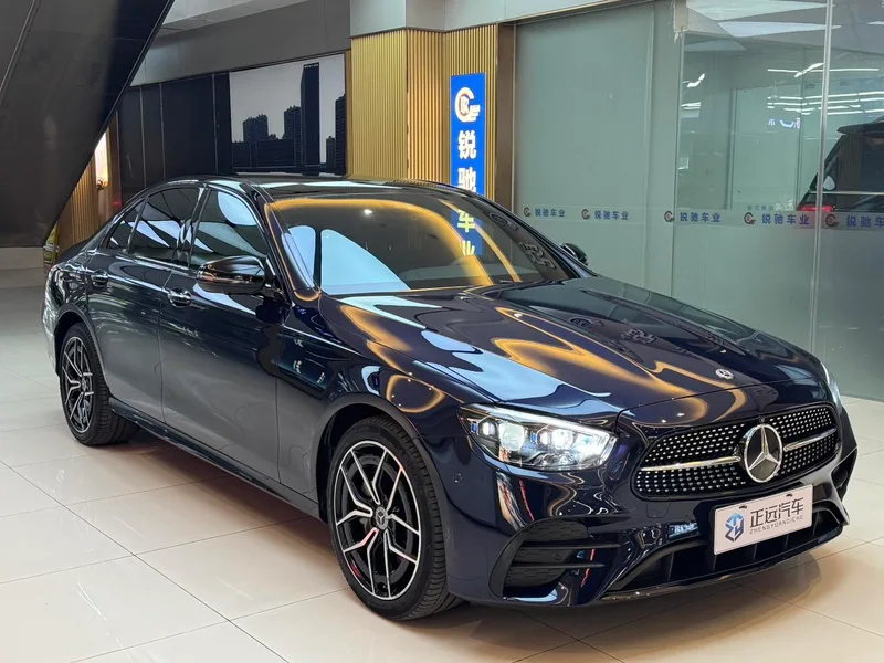 Mercedes-Benz E-Class (Imported) 2021 E 300 Version sportive extérieur photo 3