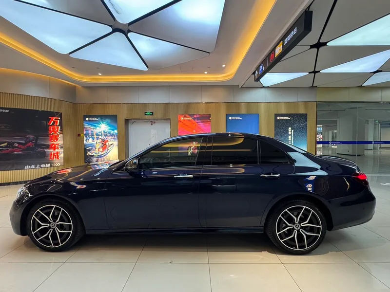 Mercedes-Benz E-Class (Imported) 2021 E 300 Version sportive extérieur photo 8