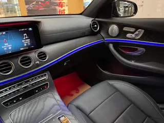 Mercedes-Benz E-Class (Imported) 2021 E 300 Version sportive intérieur photo 18