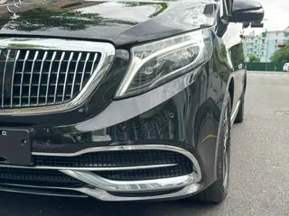 Mercedes-Benz V-Class 2020 V 260 Premium Edition exterior photo 7