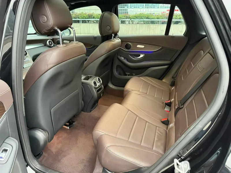Mercedes-Benz GLC 2020 GLC 300 L 4MATIC Dinámico exterior foto 5