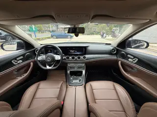 Mercedes-Benz E-Class 2019 E 300 L Fashionable exterior photo 7