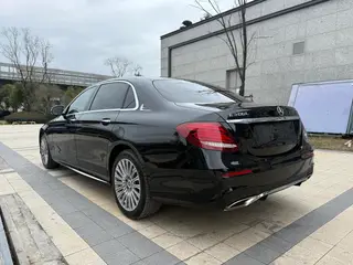 Mercedes-Benz E-Class 2019 E 300 L Fashionable interior photo 16